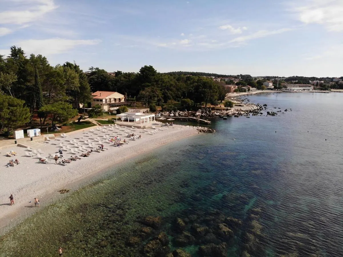 Guest house Apartments Luco Near The Beach And City Center Porec