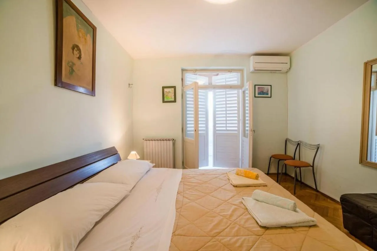 *** Guest house Apartments Luco Near The Beach And City Center Porec Croatia
