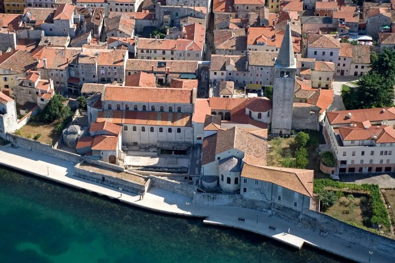 Guest house Apartments Luco Near The Beach And City Center Porec
