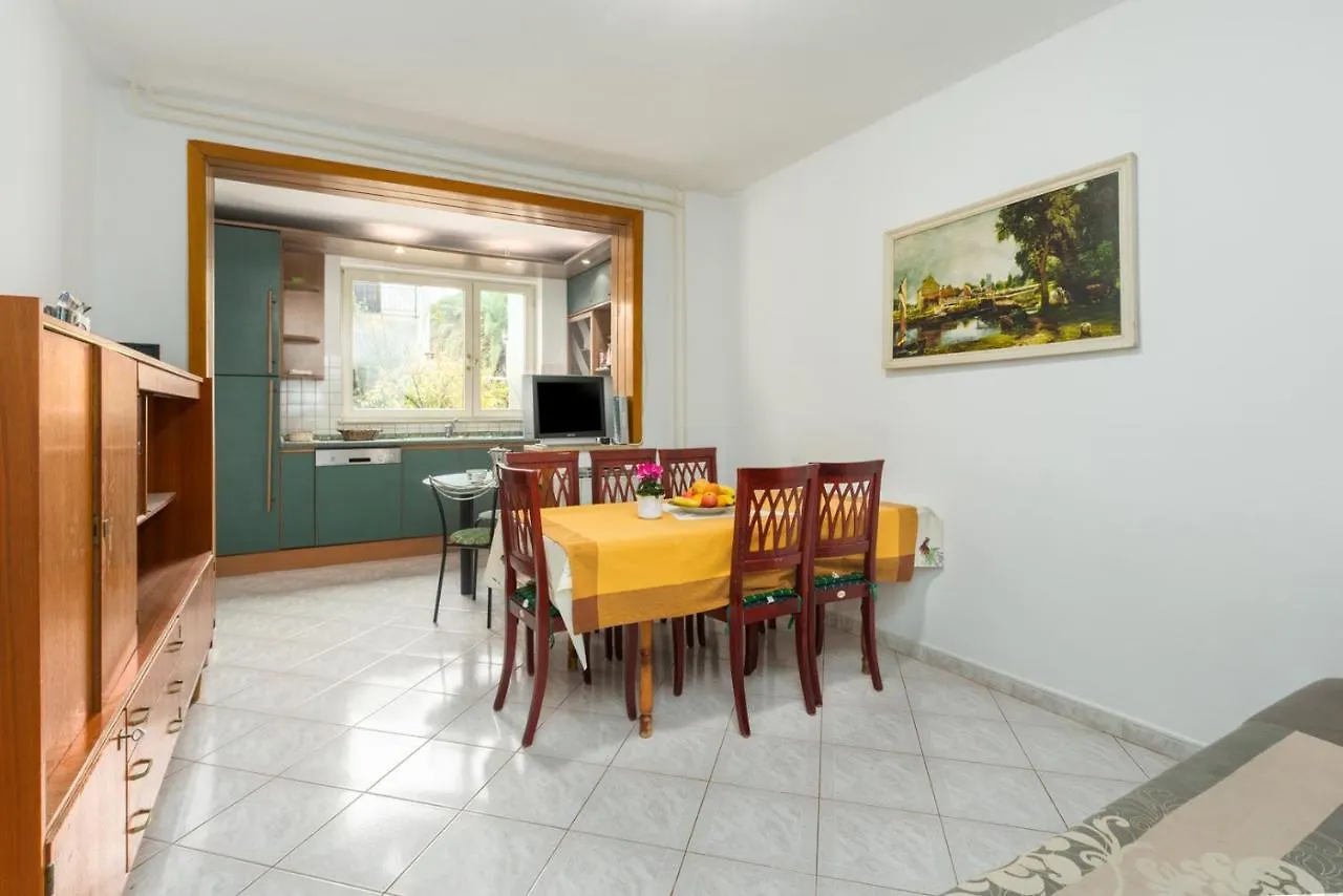 Apartments Luco Near The Beach And City Center Porec 3*,  Croatia