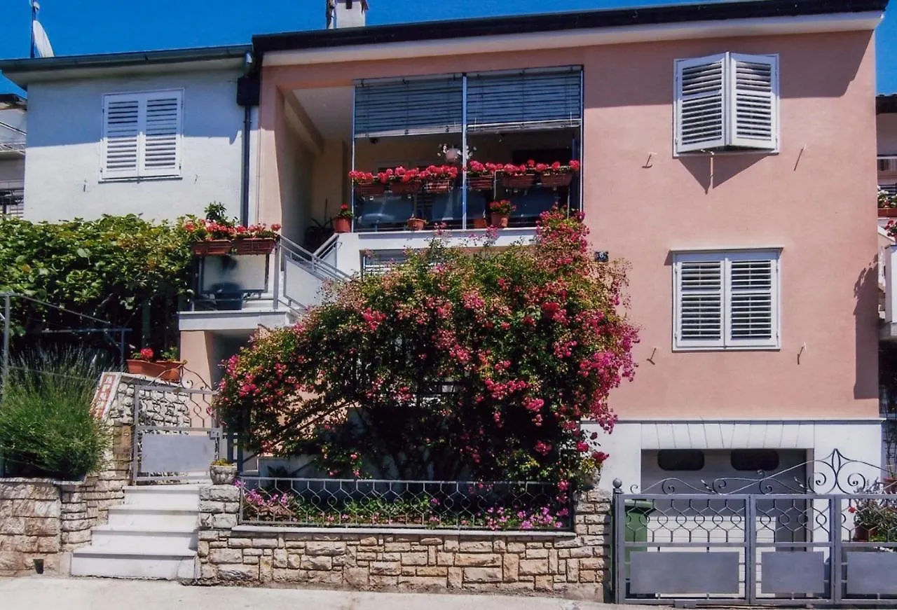 פורץ Apartments Luco Near The Beach And City Center קרואטיה