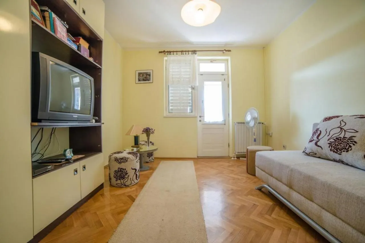 פורץ Apartments Luco Near The Beach And City Center בית הארחה